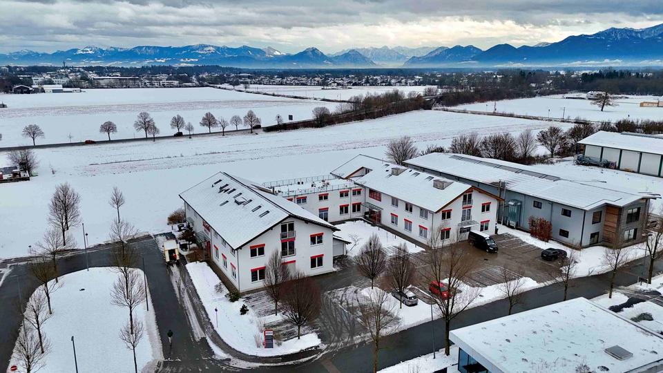 Gewerbeobjekt Bad Aibling - 3.950&euro; | Angebot:24633520