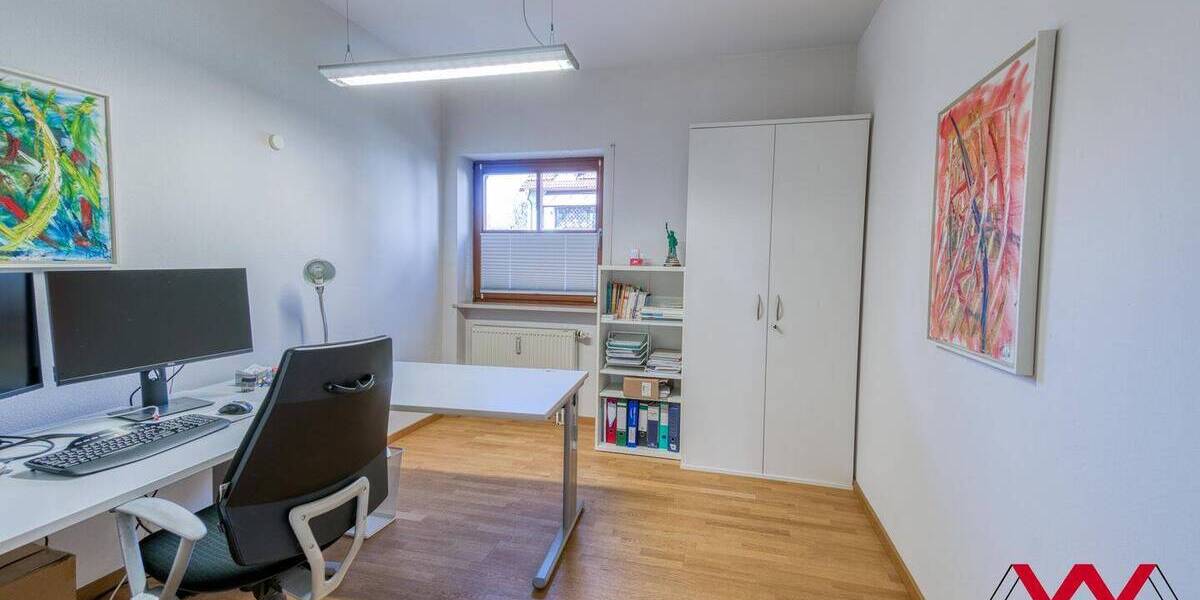 Gewerbeobjekt Ebersberg - 6 Zimmer, 121 m&sup2;, 498.000&euro; | Angebot:25768968