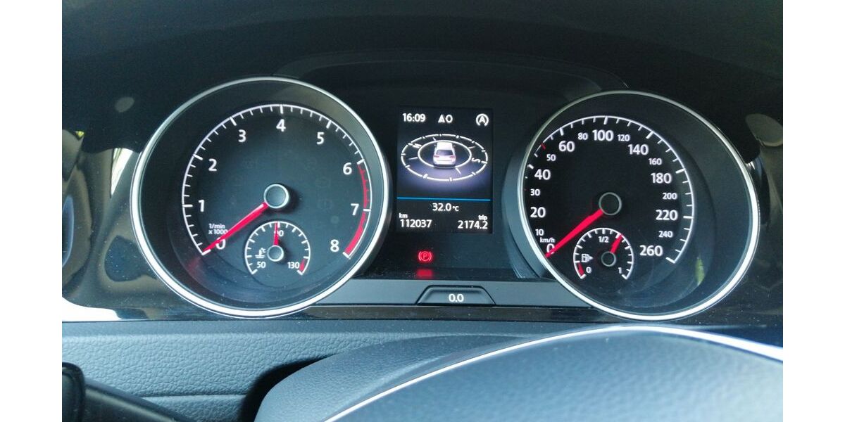 VW Golf 112.000 km 14.900 &euro; Prien am Chiemsee 83209