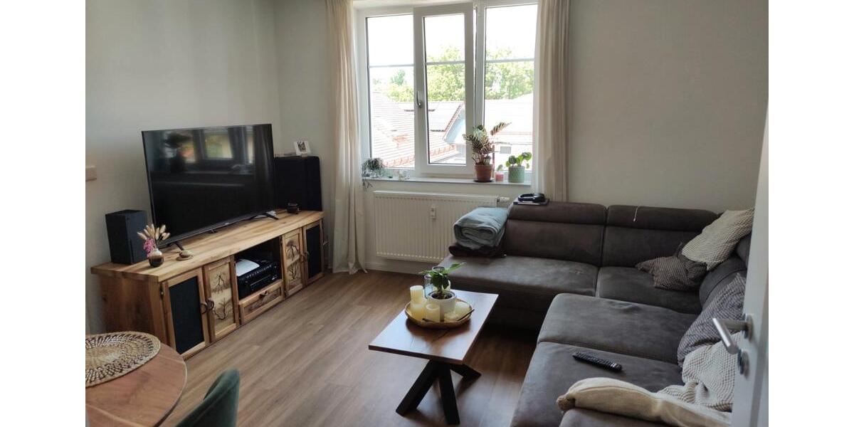 Etagenwohnung Rosenheim Innenstadt - 3 Zimmer, 60 m&sup2;, 1.280&euro; | Angebot:26649502
