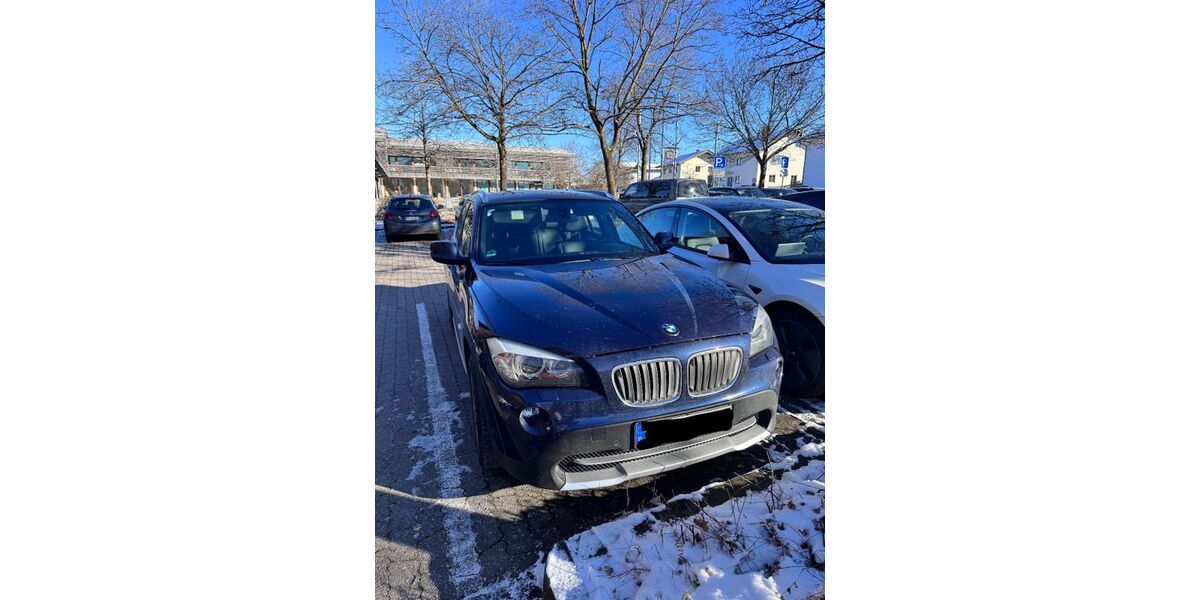 BMW X1 218.000 km 7.397 &euro; Großkarolinenfeld 83109