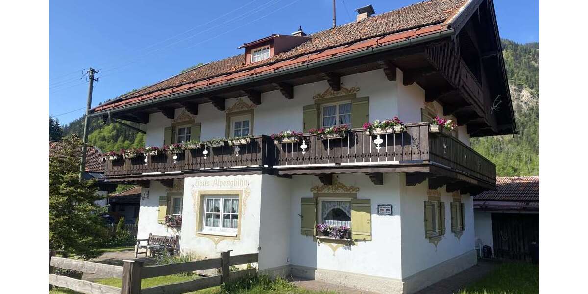 Einfamilienhaus Bayrischzell - 15 Zimmer, 310 m&sup2;, 849.000&euro; | Angebot:17864574