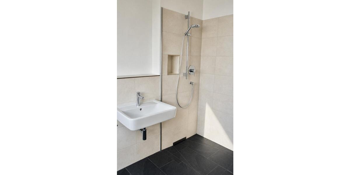 Doppelhaushälfte Schliersee - 5 Zimmer, 171 m&sup2;, 3.100&euro; | Angebot:26682469