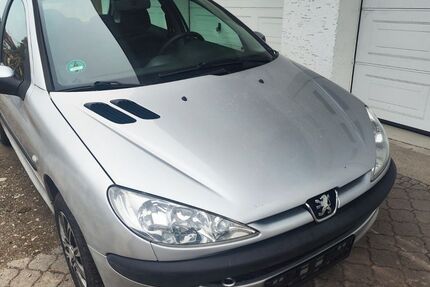 Peugeot 206 115.000 km 1.500 &euro; Glonn 85625