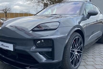 Porsche Macan 15.900 km 109.777 &euro; Raubling 83064