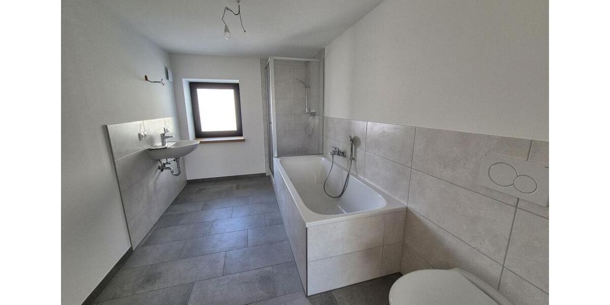 Einfamilienhaus Halfing - 3 Zimmer, 132 m&sup2;, 1.500&euro; | Angebot:26620801