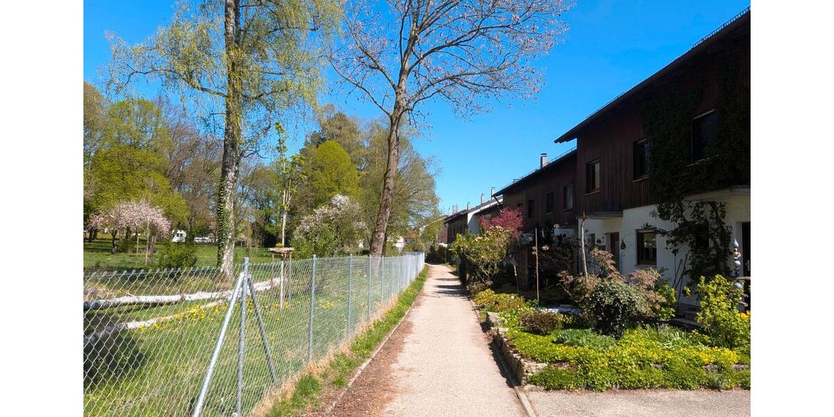 Reihenhaus Schonstett - 6 Zimmer, 144 m&sup2;, 520.000&euro; | Angebot:26516247