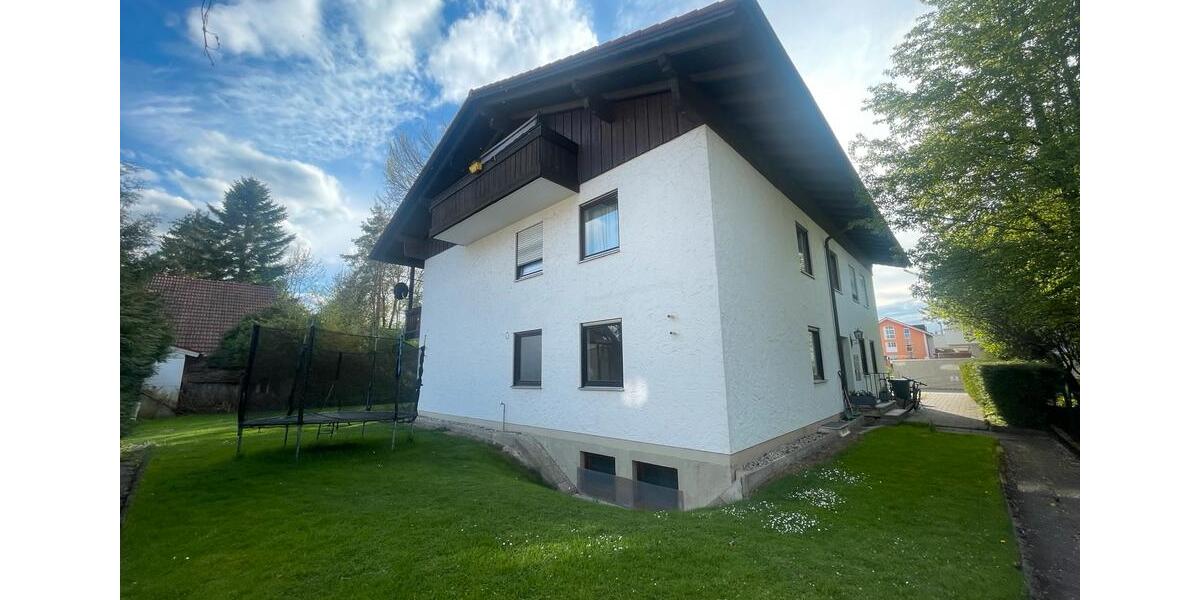 Erdgeschoßwohnung Kolbermoor - 3 Zimmer, 77 m&sup2;, 1.250&euro; | Angebot:25637771