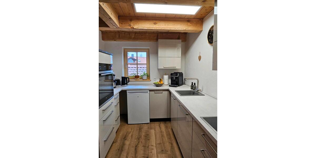 Maisonettenwohnung Tuntenhausen - 3 Zimmer, 76 m&sup2;, 1.500&euro; | Angebot:24848485