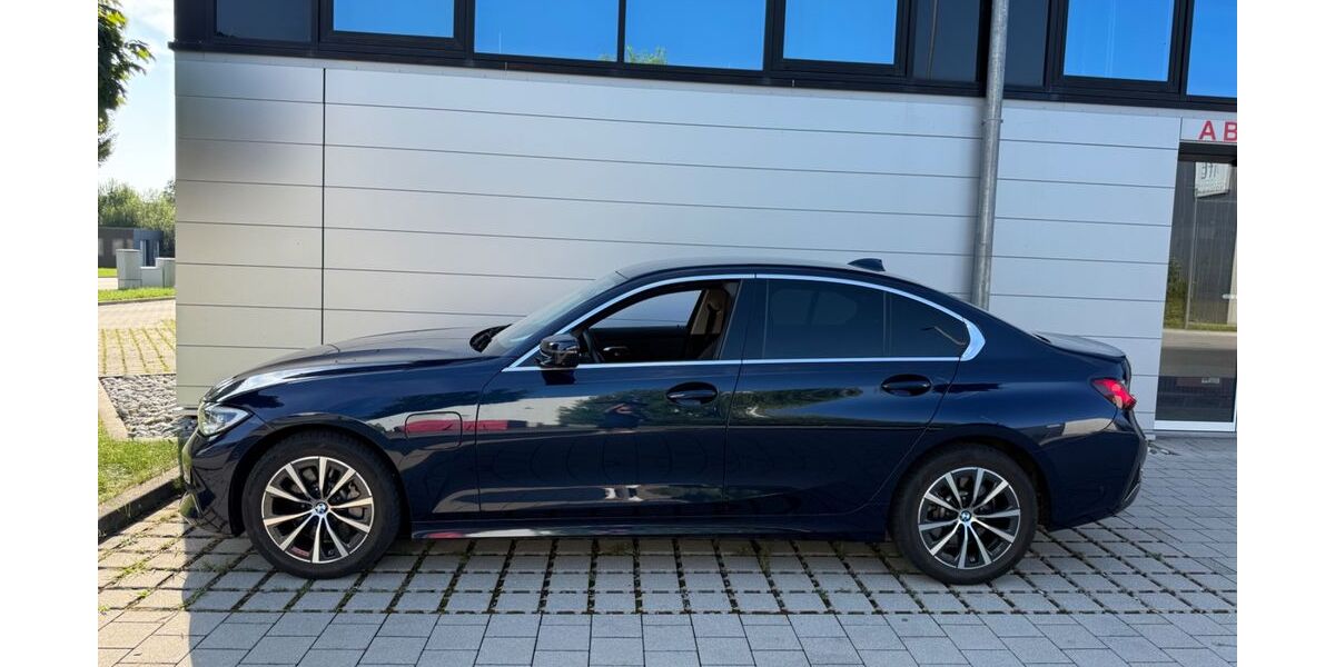 BMW 330 68.057 km 28.999 &euro; Raubling 83064