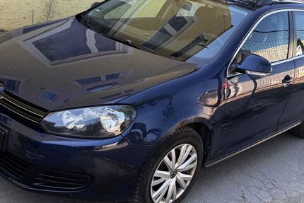 VW Golf 398.000 km 1.899 &euro; Rosenheim 83022