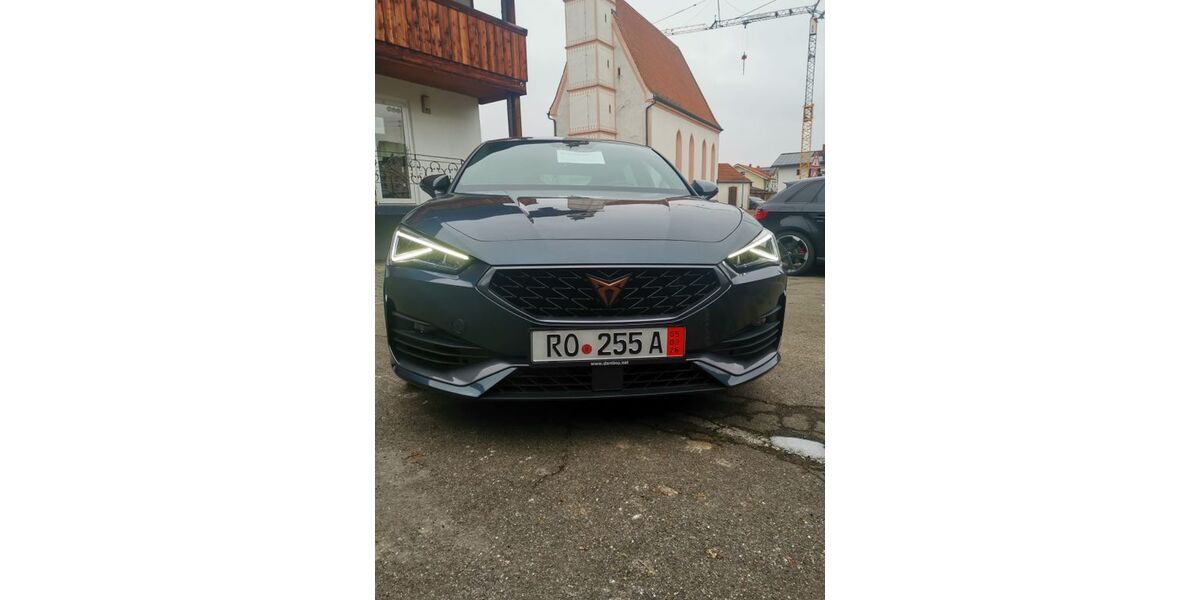 Cupra Leon 11.600 km 26.900 &euro; Rosenheim 83024