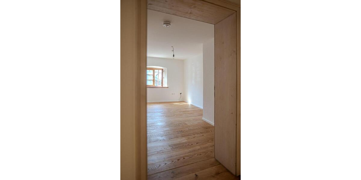 Einfamilienhaus Vogtareuth - 5 Zimmer, 155 m&sup2;, 2.225&euro; | Angebot:26562954