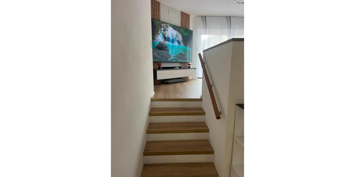 Erdgeschoßwohnung Stephanskirchen - 4 Zimmer, 110 m&sup2;, 585.000&euro; | Angebot:26523817