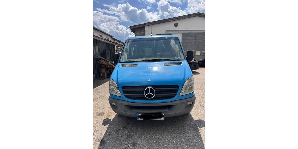 Mercedes-Benz Sprinter 206.000 km 6.500 &euro; Brannenburg 83098