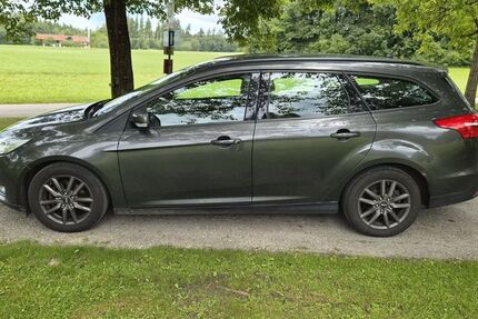 Ford Focus 124.253 km 8.400 &euro; Pfaffing 83539