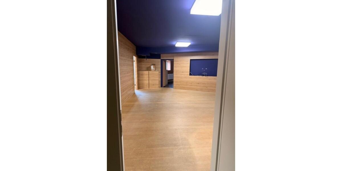 Gewerbeobjekt Rosenheim Innenstadt - 1.450&euro; | Angebot:24871254