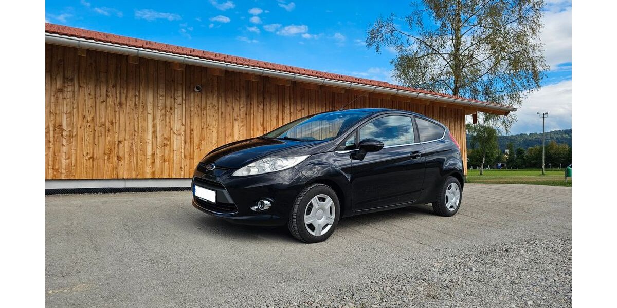 Ford Fiesta 158.000 km 3.190 &euro; Rohrdorf 83101