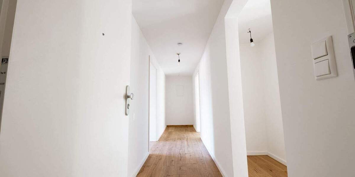 Etagenwohnung Miesbach - 2 Zimmer, 65 m&sup2;, 319.000&euro; | Angebot:25737282