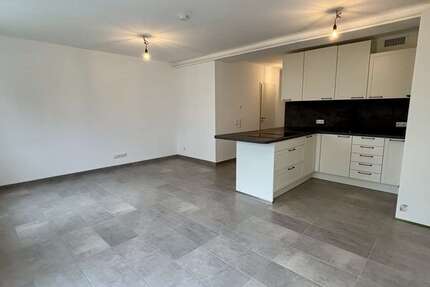 Haus Pfaffenhofen Pfaffenhofen am Inn - 6 Zimmer, 156 m&sup2;, 1.990&euro; | Angebot:27384821