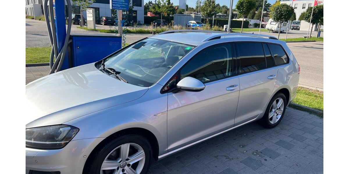 VW Golf 183.000 km 8.500 &euro; Rosenheim 83026