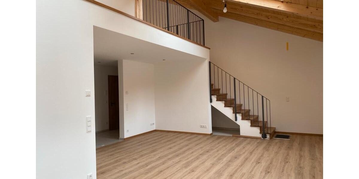 Etagenwohnung Aßling - 2 Zimmer, 84 m&sup2;, 1.150&euro; | Angebot:25943056