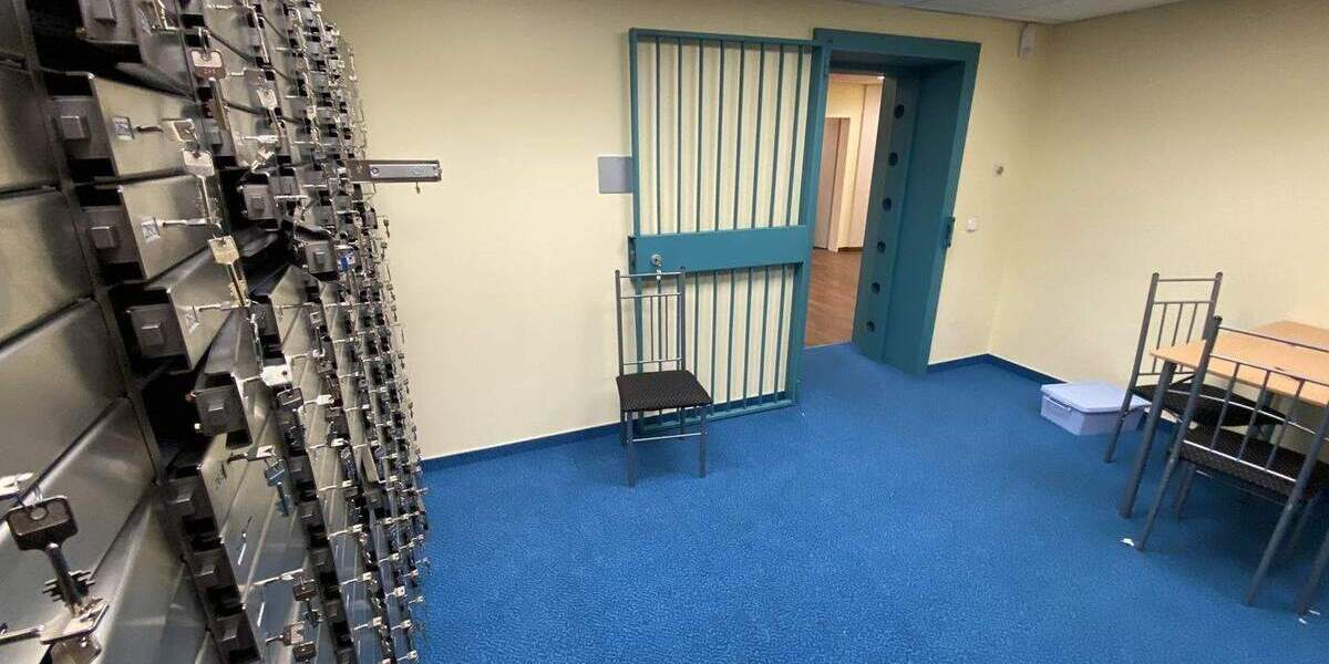 Gewerbeobjekt Kolbermoor - 4 Zimmer, 248 m&sup2;, 3.375&euro; | Angebot:25727375