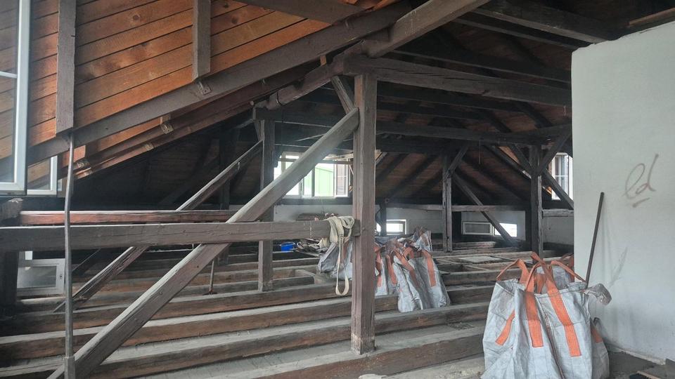 Dachgeschoßwohnung Rosenheim Aising - 4 Zimmer, 91 m&sup2;, 300.000&euro; | Angebot:24475601