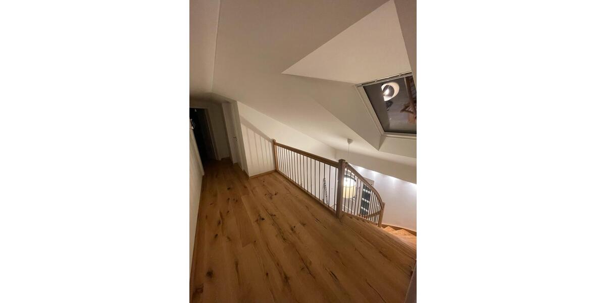 Etagenwohnung Rosenheim Innenstadt - 1 Zimmer, 60 m&sup2;, 640&euro; | Angebot:25935695