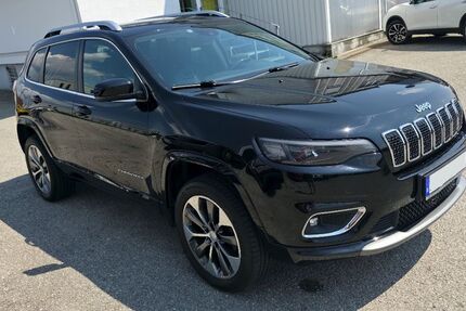 Jeep Cherokee 86.700 km 18.900 &euro; Bruckmühl 83052