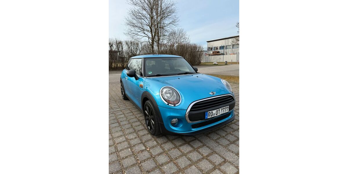 Mini ONE 90.500 km 9.990 &euro; Bad Aibling 83043