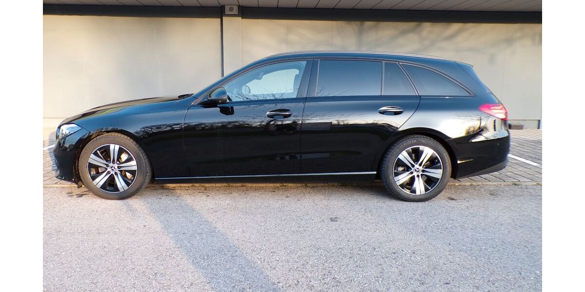 Mercedes-Benz C 220 158.122 km 25.800 &euro; Rosenheim 83026