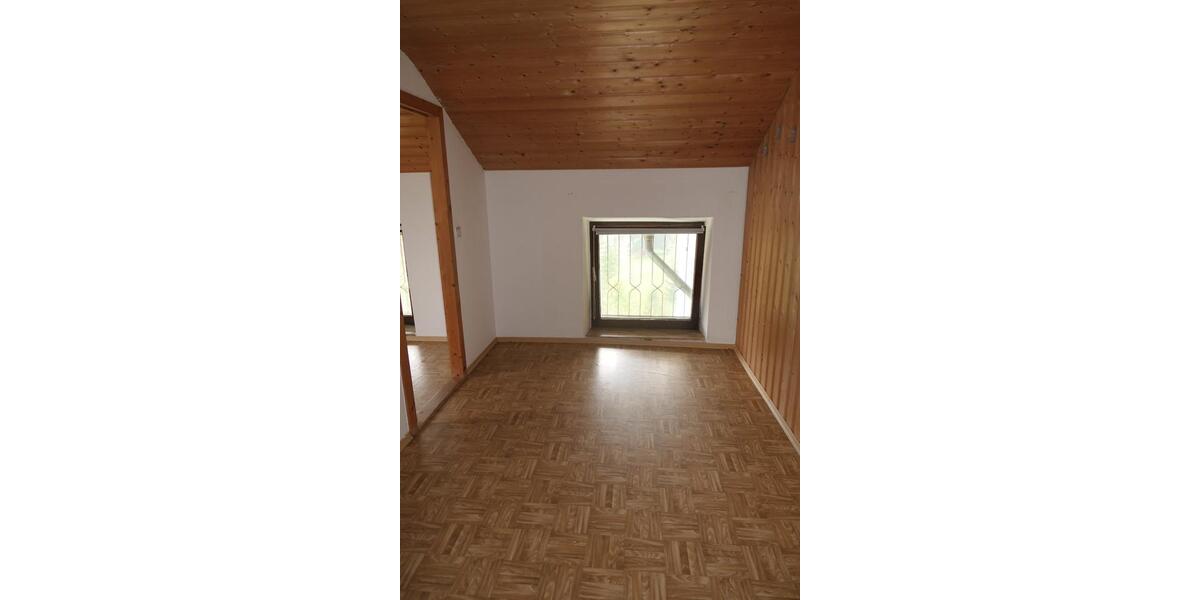 Dachgeschoßwohnung Fischbachau - 2 Zimmer, 69 m&sup2;, 590&euro; | Angebot:25414099