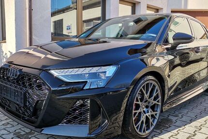 Audi A3 2.750 km 63.800 &euro; Rosenheim 83024