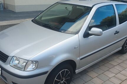 VW Polo 128.041 km 1.999 &euro; Feldkirchen-Westerham 83620