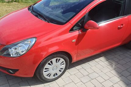 Opel Corsa 110.000 km 3.200 &euro; Emmering 83550