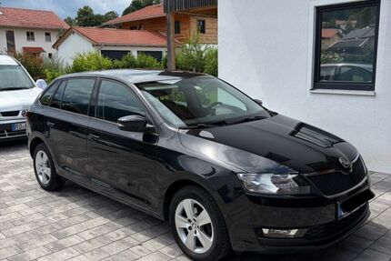 Skoda Rapid 109.000 km 8.800 &euro; Prien 83209
