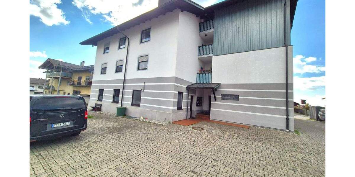 Etagenwohnung Halfing - 2 Zimmer, 76 m&sup2;, 207.000&euro; | Angebot:25701452