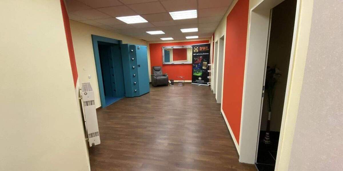 Gewerbeobjekt Kolbermoor - 4 Zimmer, 248 m&sup2;, 3.375&euro; | Angebot:25727375