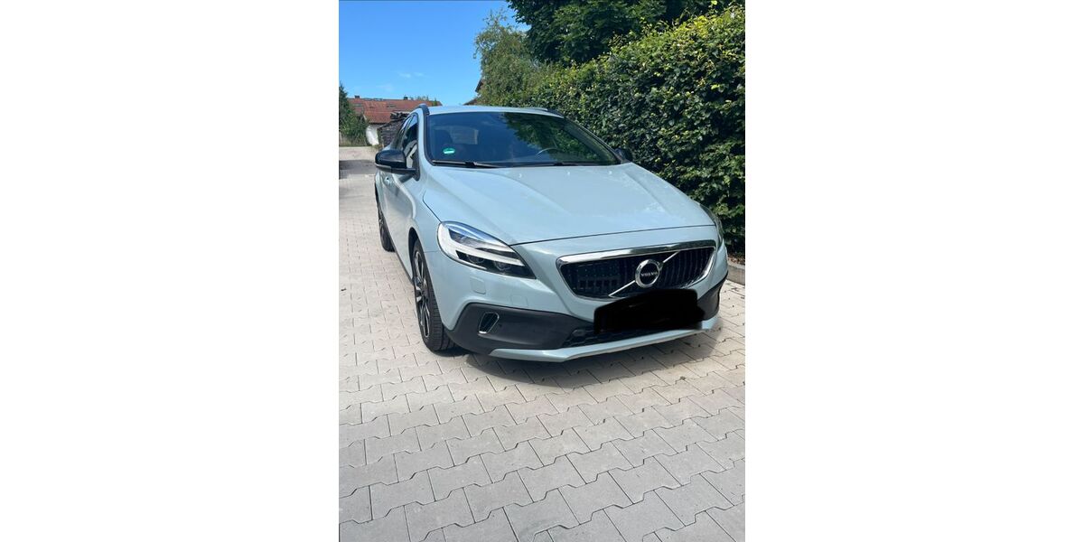 Volvo V40 Cross Country 139.500 km 13.800 &euro; Tuntenhausen - Ostermünchen 83104