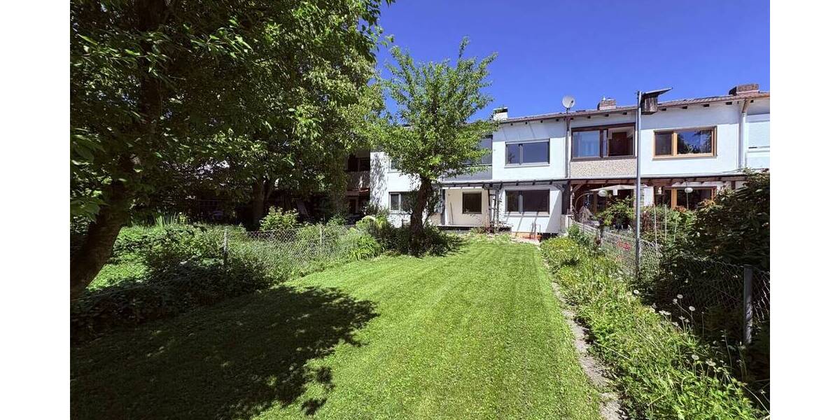 Reihenmittelhaus Rosenheim Fürstätt - 4 Zimmer, 97 m&sup2;, 479.000&euro; | Angebot:26740972