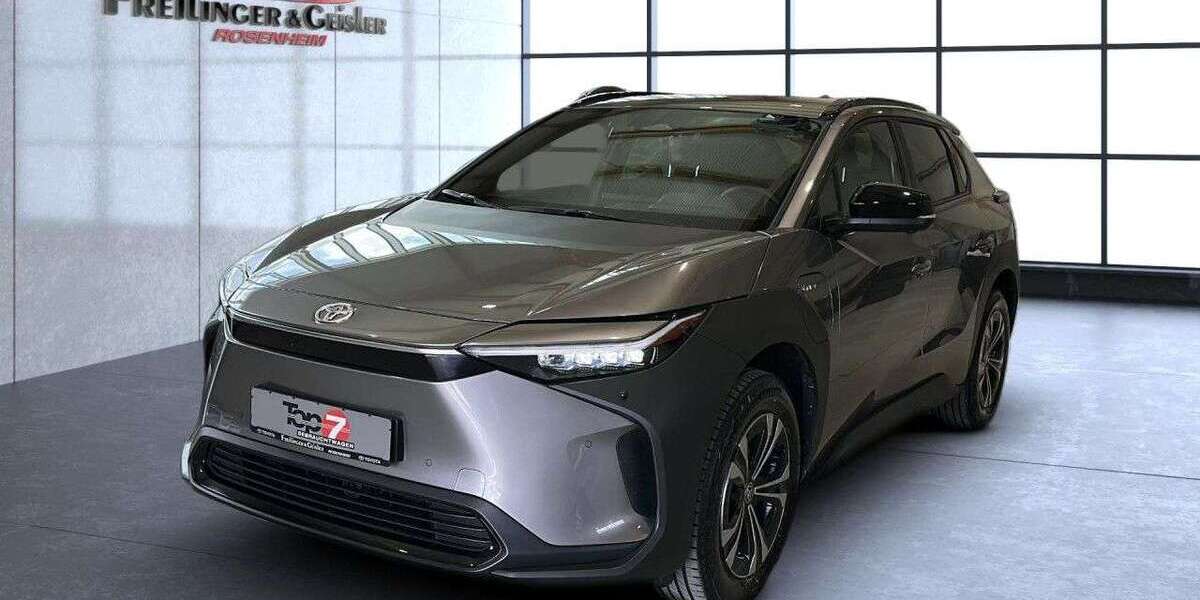 Toyota bZ4X 7.337 km 34.880 &euro; Rosenheim 83022