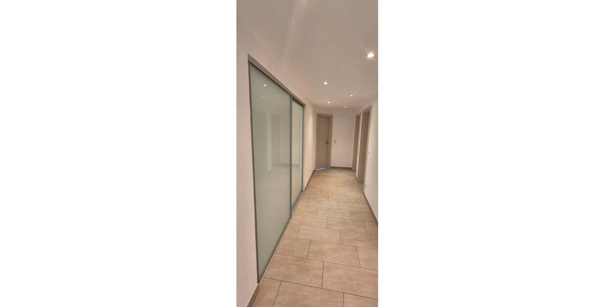 Erdgeschoßwohnung Riedering - 3 Zimmer, 92 m&sup2;, 395.000&euro; | Angebot:26050465