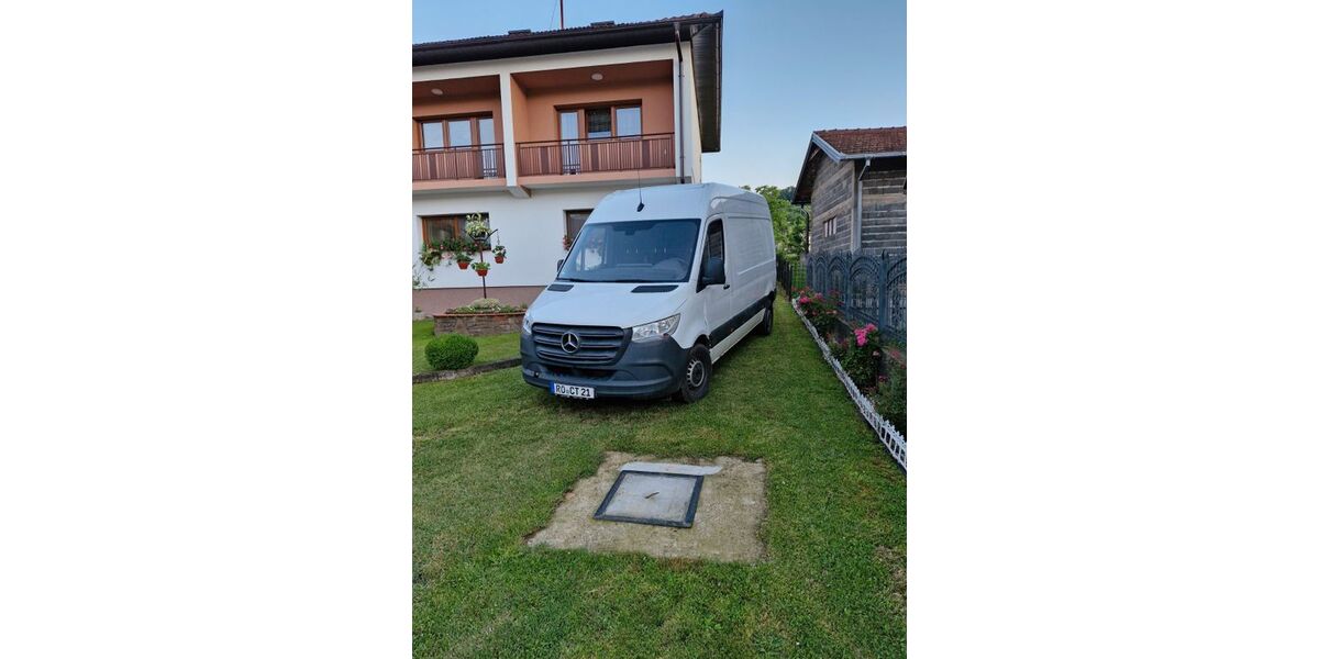 Mercedes-Benz Sprinter 289.000 km 9.500 &euro; Rosenheim 83022