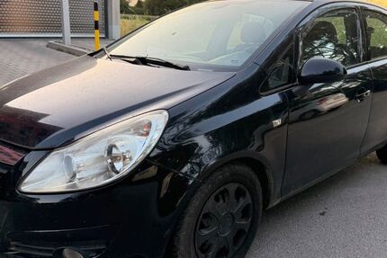 Opel Corsa 180.000 km 850 &euro; Rosenheim 83026