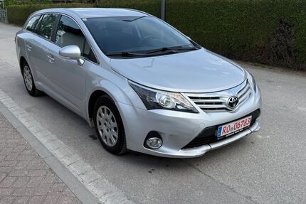 Toyota Avensis 292.373 km 3.490 &euro; Rosenheim 83026