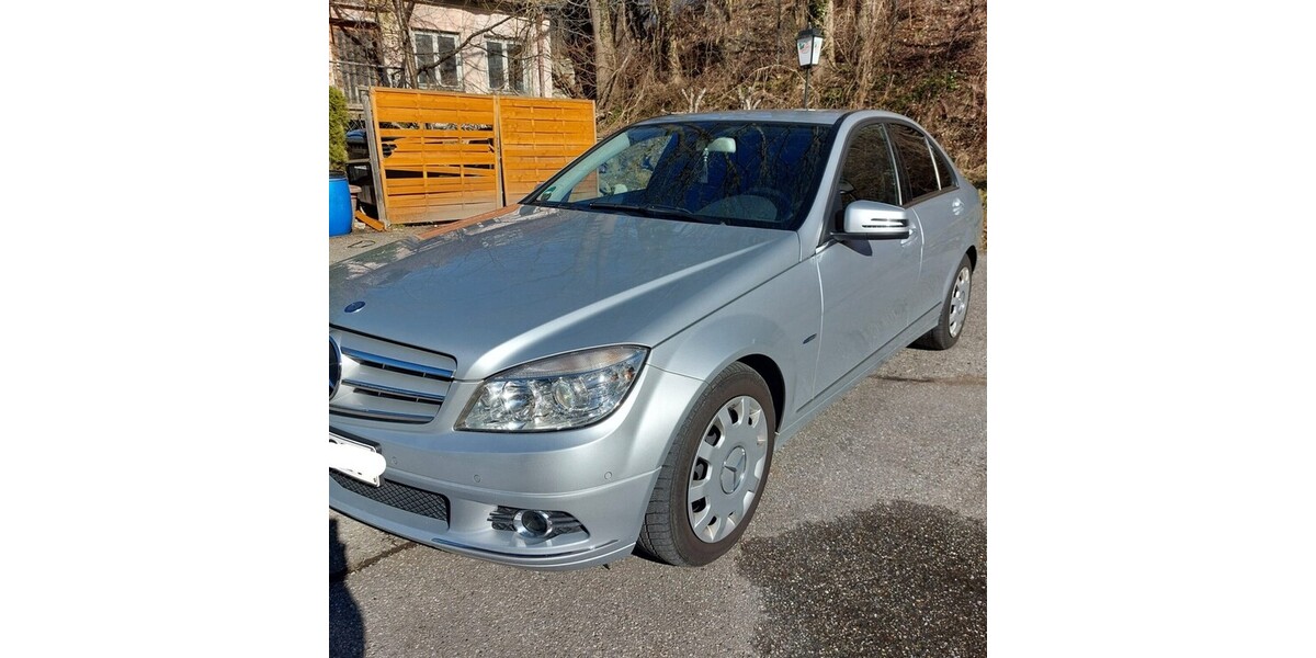 Mercedes-Benz C 200 167.000 km 10.750 &euro; Rosenheim 83013