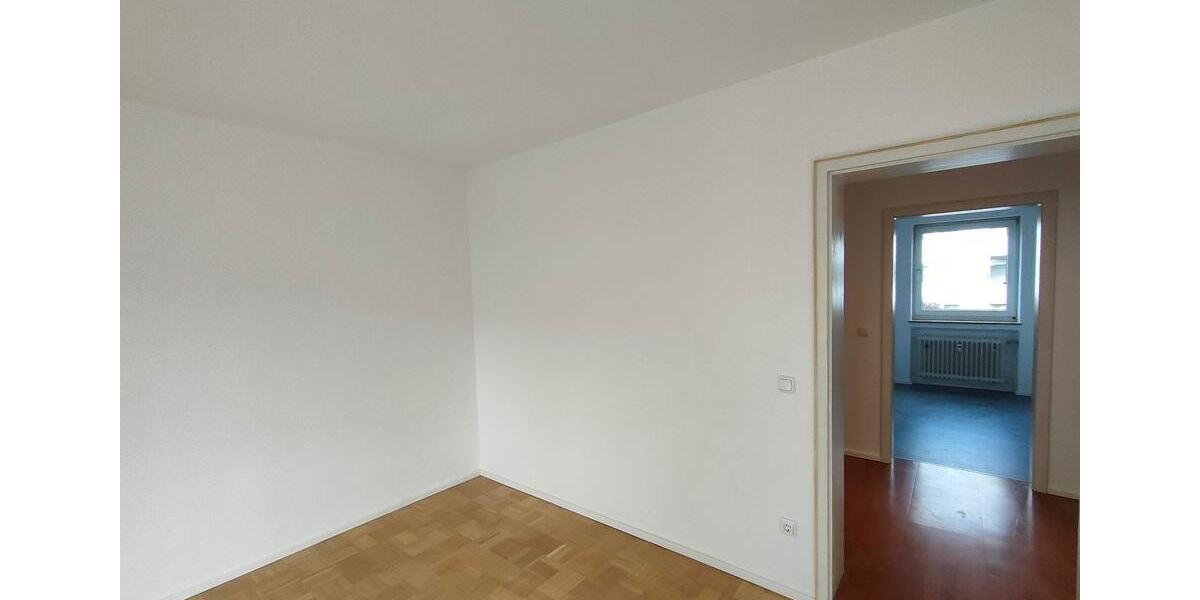 Erdgeschoßwohnung Rosenheim Innenstadt - 3 Zimmer, 70 m&sup2;, 1.030&euro; | Angebot:25881495