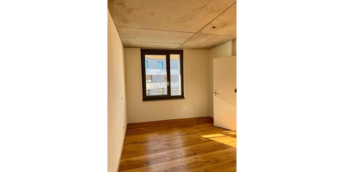 Etagenwohnung Rosenheim Egarten - 2 Zimmer, 65 m&sup2;, 1.150&euro; | Angebot:25945357