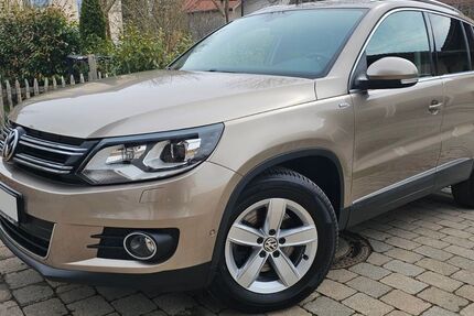 VW Tiguan 82.813 km 12.900 &euro; Schonstett/Au 83137